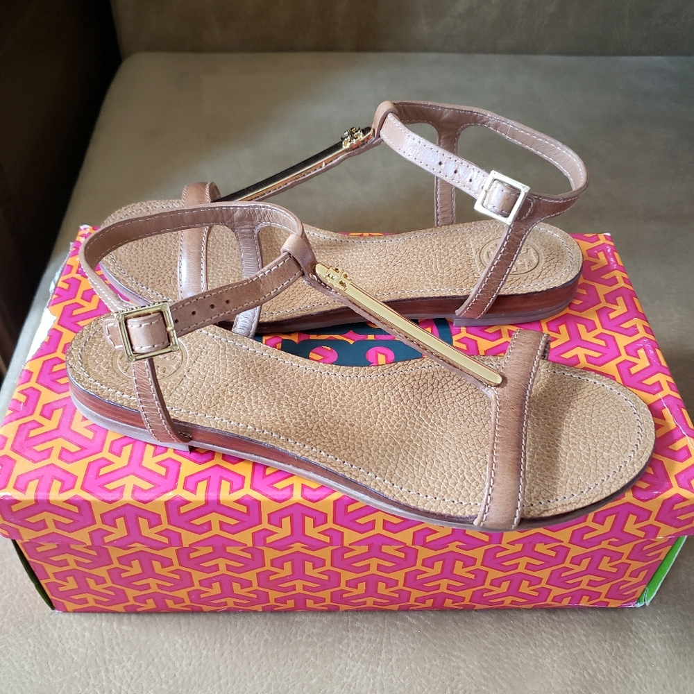 New Tory Burch Royal Tan leather sandals